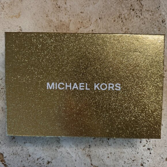 MICHAEL KORS - Jet Set Double Zip Wristlet - Crimson - NWT in Gift Box - Picture 4 of 6